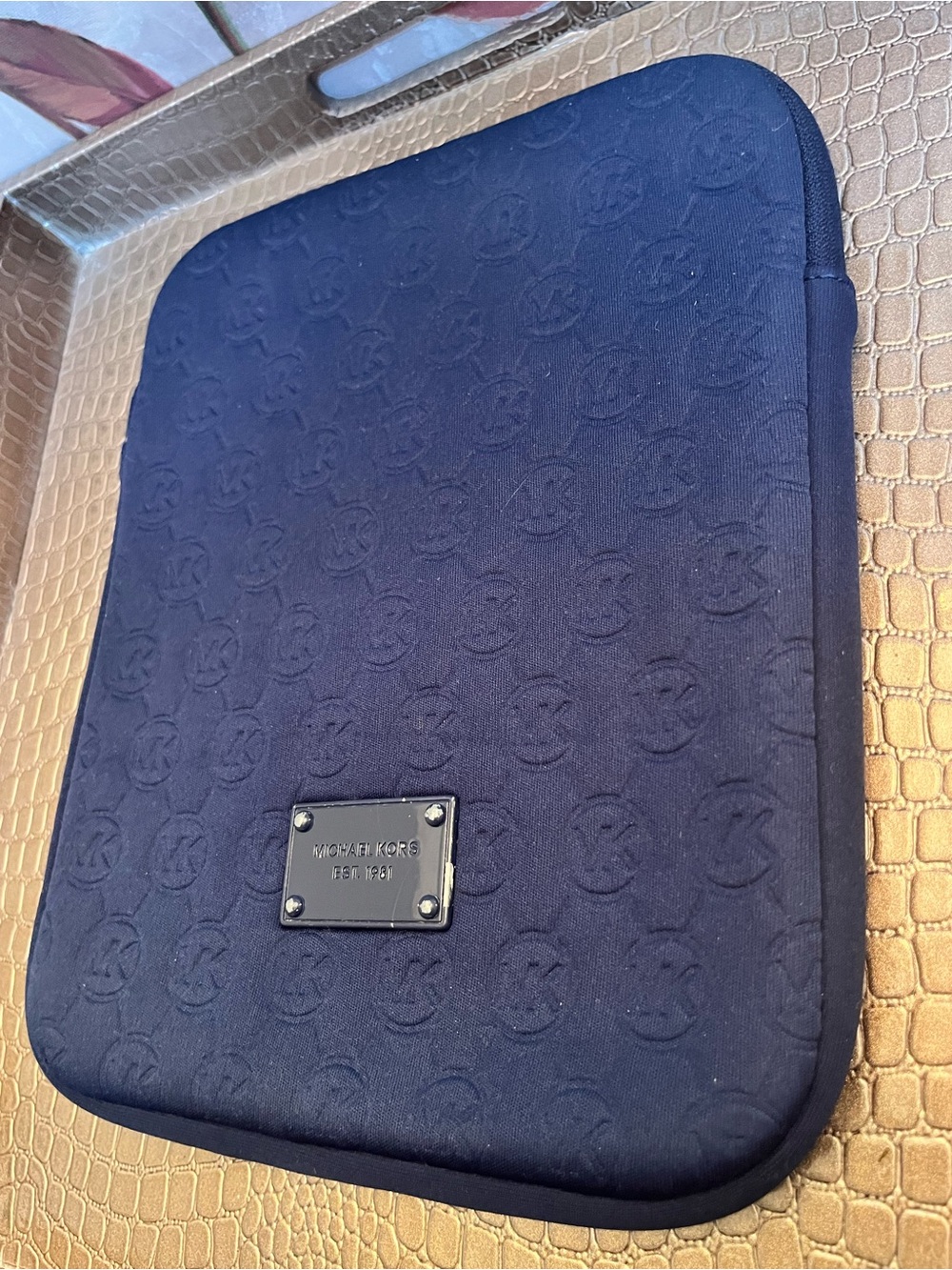Michael Kors Navy Embossed MK Tablet/Laptop Pouch with Logo Plaque - Picture 4 of 11
